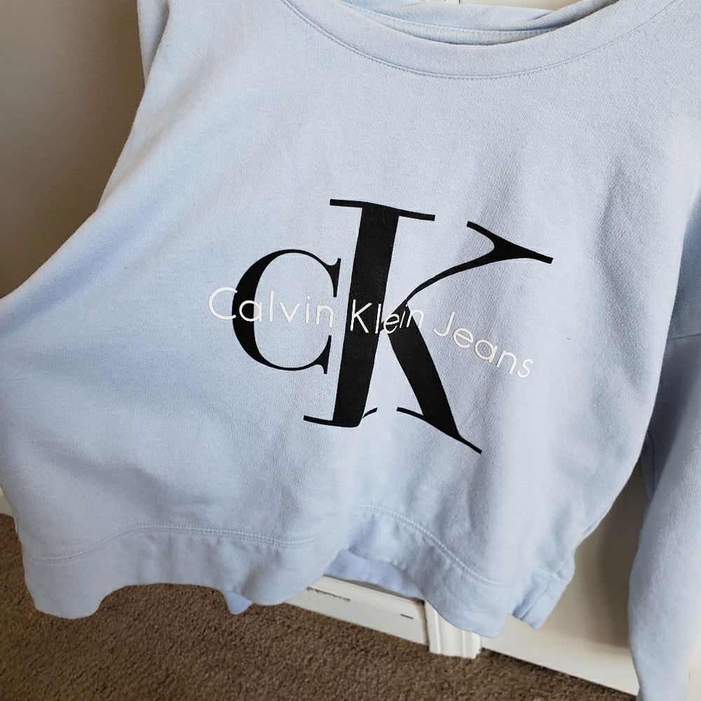 Calvin Klein sweatshirt